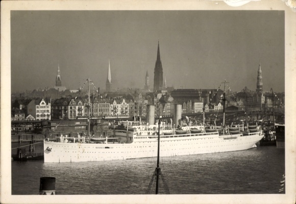 Postcard Hamburg, KdF ship The German in front of the city, churches
