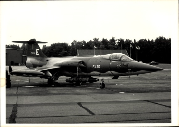 Photo Belgian military aircraft, FX 30, Lockheed