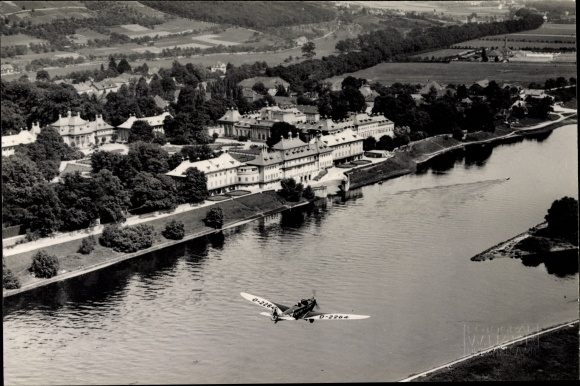 Photo Walter Hahn, Dresden Pillnitz, Klemm Kl 26 aerobatic aircraft, D-2264, Castle, 1934