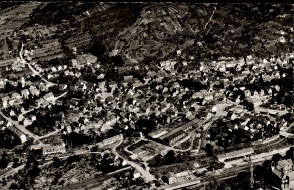 Postcard Grötzingen Baden Württemberg, aerial view of Grötzingen, typical residential buildings, rolling hills