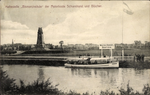 Postcard Hannover, stop Bismarcksäule, motorboats Scharnhorst and Blücher