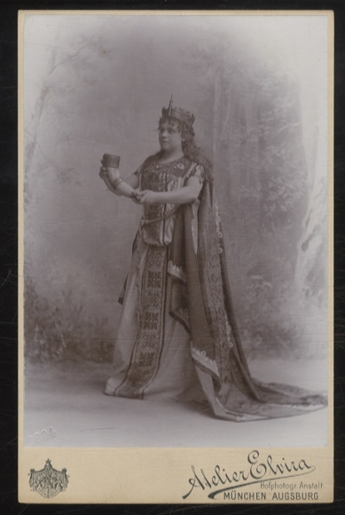 Cabinet Photo Lili Dressler, German opera singer, as Brünhilde