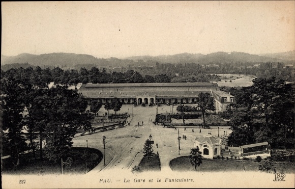 Postcard Pau Pyrénées-Atlantiques, The Station and the Funicular