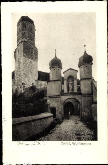 Postcard Dillingen an der Donau, Castle, West Entrance