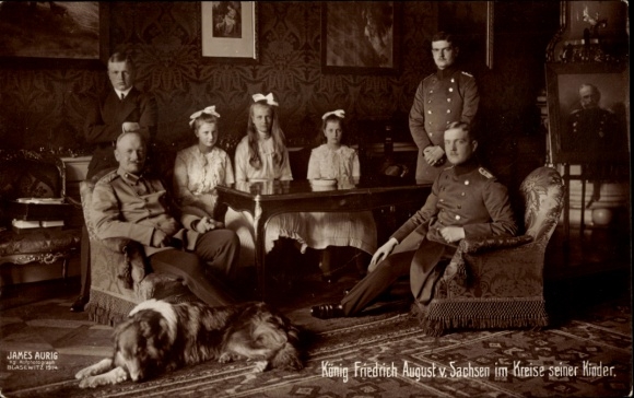 Postcard King Friedrich August III of Saxony with his children
