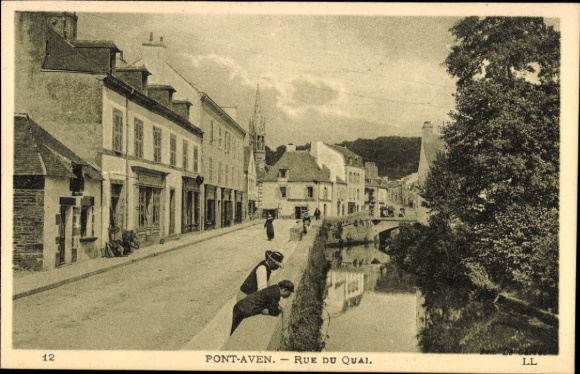 CPA Pont Aven Finistère, Rue du Quai