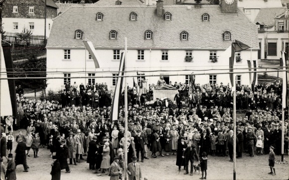 Photo Postcard Wernesgrün Steinberg in Vogtland, inauguration of a war memorial