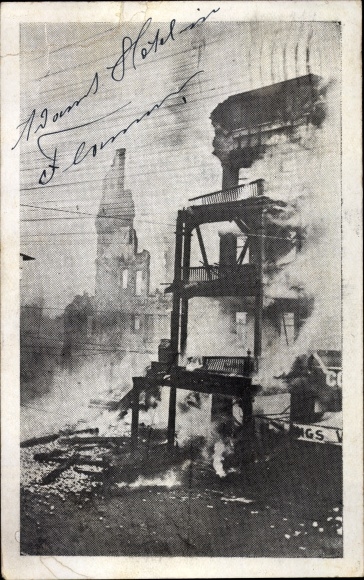 Ak Phoenix Arizona USA ?, San Francisco Californië ?, Hotel in Flames, 1906 Aardbeving ?