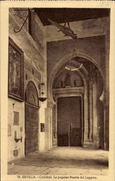 Postcard Seville Andalusia, Catedral de Puerta del Lagarto, interior view