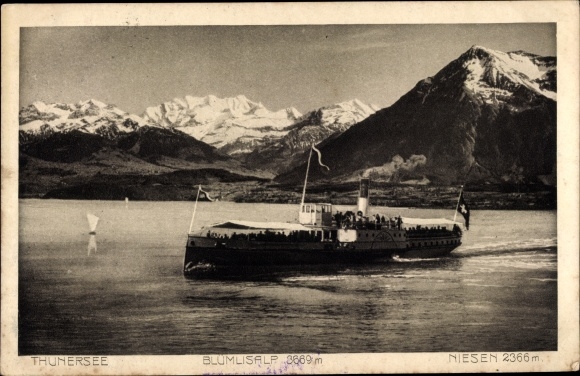 Postcard Thunersee Kanton Bern, steamship, Blümlisalp, Niesen