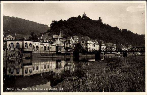 Ak Altena in Westfalen, Altena i. W., Partle a. d. Lenne, Westfäl. Hof, Fluss, Brücke
