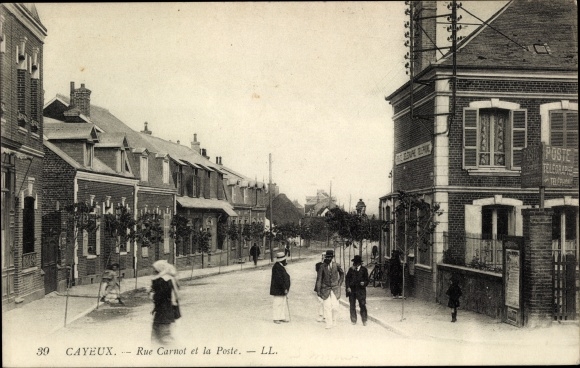 Ak Cayeux sur Mer Somme, Rue Carnot und das Postamt
