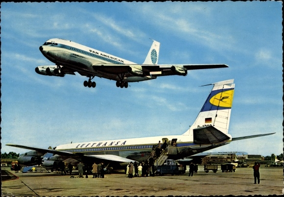 PC Dusseldorf Airport, Lufthansa passenger plane, Pan American