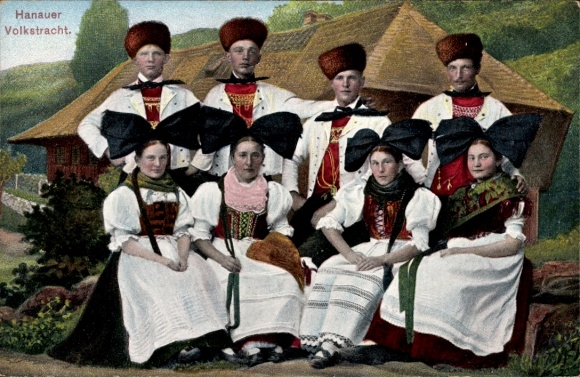 Ak Hanauer Volkstracht, Gruppenbild