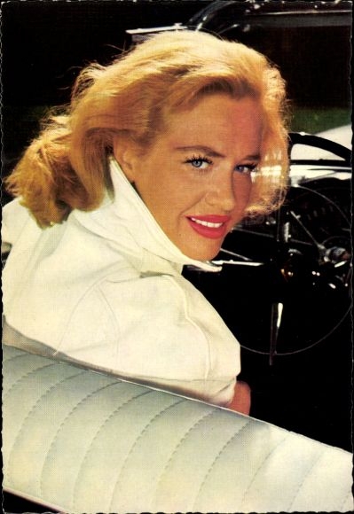 Postcard singer and actress Hildegard Knef, portrait, film The Man Who Sold Himself