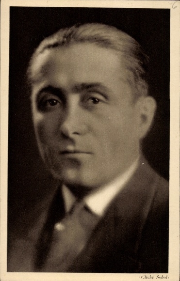 Postcard Aviateur Dieudonné Costes, aviation pioneer, portrait