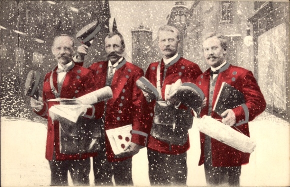 Postcard Four postmen in red uniforms, winter, snow