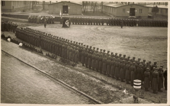 Fot. KP Hagenow w Meklemburgii, lotnisko, szkoła pilotów B 35, ok. 1942, lotnictwo, koszary