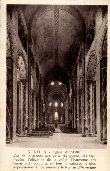 Postcard Issoire Puy de Dôme, interior view of the church, large nave, seven bays, impressive architecture