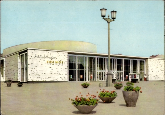 Postcard Berlin Friedrichshain, Karl Marx Allee, Filmtheater Kosmos