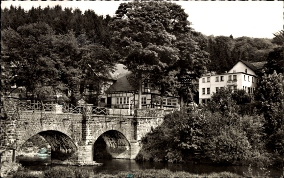 Postcard Ehrlich Heimborn in the Westerwald, bridge, houses