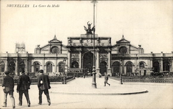 Postcard Bruxelles Brussels, La Gare du Midi, tram at the station