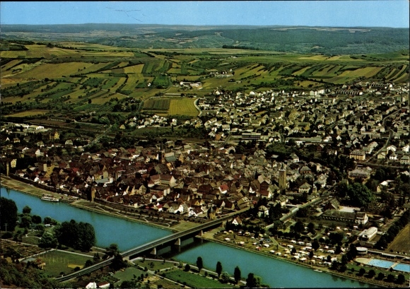 Postcard Karlstadt am Main Unterfranken, aerial view with Main and bridge