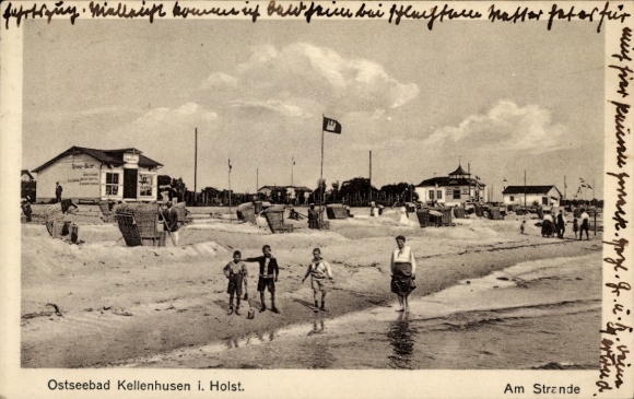 Postcard Baltic Sea resort Kellenhusen in Holstein, beach life