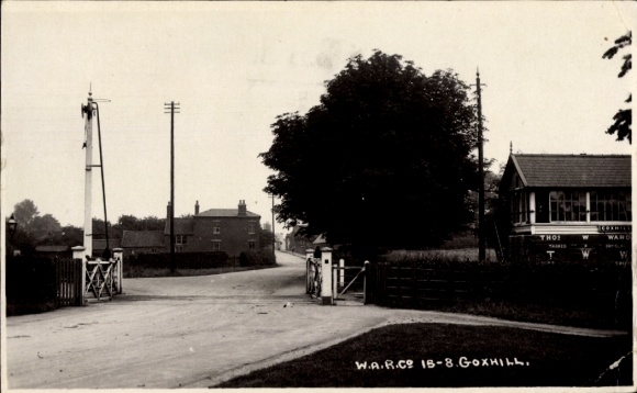 Photo Postcard Goxhill North East Lincolnshire England, street, house