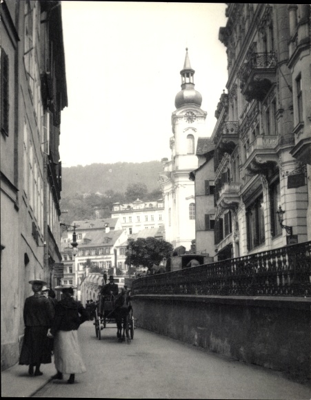 zdjęcie Graz Styria, kościół, ulica, dorożka