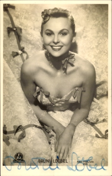Ak Schauspielerin Bruni Loebel, Portrait, FBZ Verlag, Autogramm