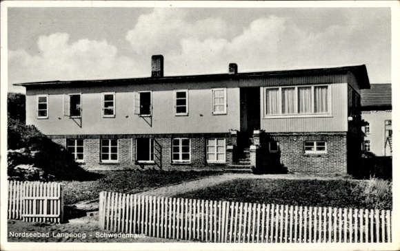 Postcard Nordseebad Langeoog Ostfriesland, North Sea resort Schwedenhaus, building with windows, garden with Z