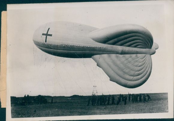 Photo captive balloon of the artillery, Wehrmacht, II WW