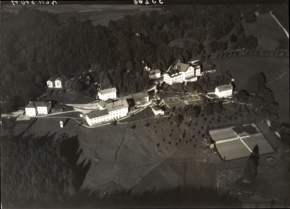 foto Bad Adelholzen Siegsdorf in Opper-Beieren, luchtfoto