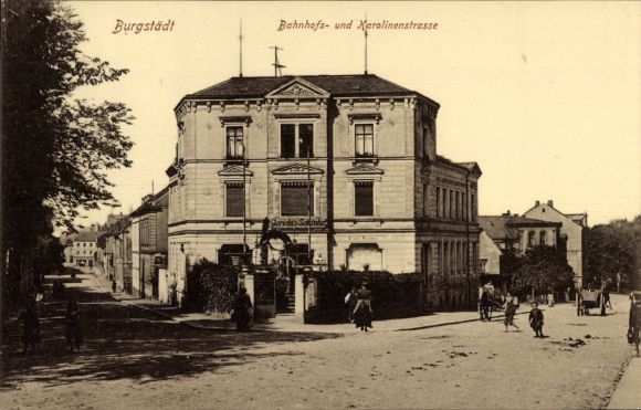 Postcard Burgstädt in Saxony, Bahnhofstrasse and Karolinenstrasse