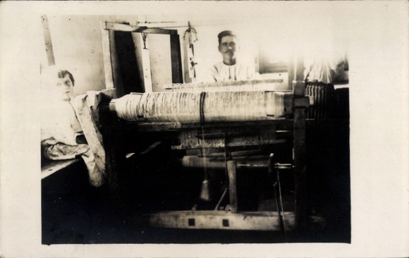 Photo Postcard Sapohov Ukraine, East Galician weaver, November 1, 1917