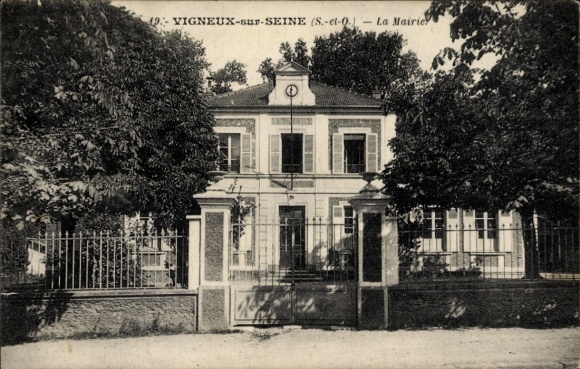 Ak Vigneux sur Seine Essonne, La Mairie