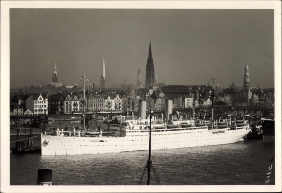 Postcard Hamburg Mitte old town, steamer in front of the city, churches