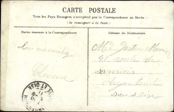 Postcard La Corvée, street cleaners, soldiers, wheelbarrows, brooms