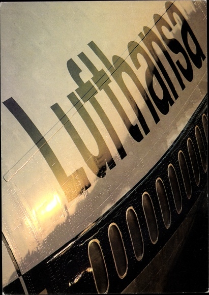 Samolot pasażerski Ak Lufthansa, napis