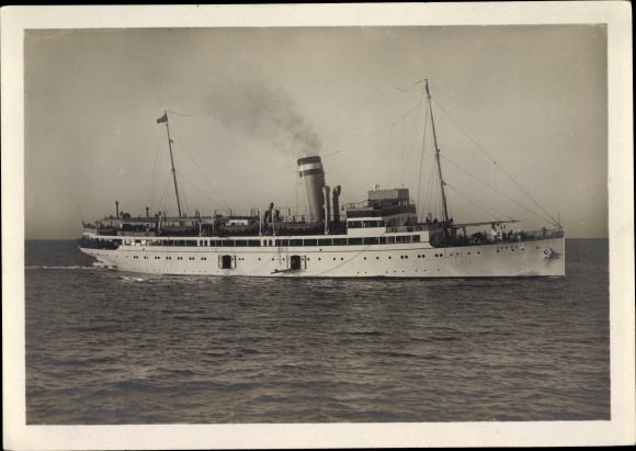 Postcard turbine express steamer Cobra, HAPAG Seebadedienst