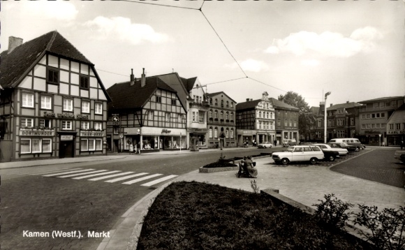 Postcard Kamen in Westphalia, market, half-timbered houses
