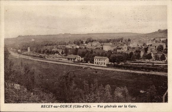 PC Recey-sur-Ource Côte-d'Or, general view of the train station