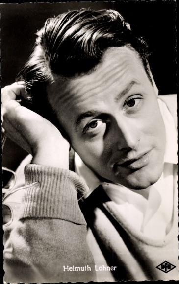 Ak-acteur Helmuth Lohner in Widowers with Five Daughters