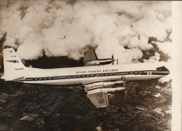 Photo passenger aircraft Vickers Vanguard, Trans-Canada Airlines