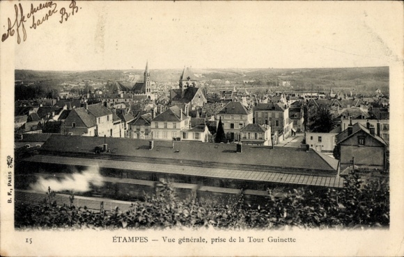 Ak Étampes Essonne, Stadtansicht, Tour Guinette, Eisenbahn, Häuser, ländliche Umgebung