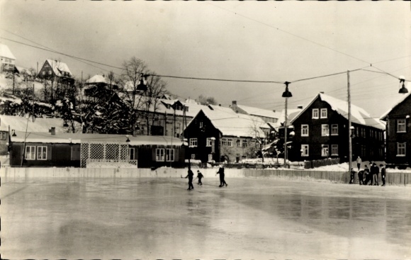 Postcard Brotterode in Thuringia, ice stadium, people on the ice, winter landscape, snow, Geb