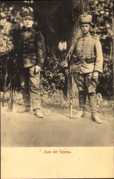 Postcard soldiers on the border