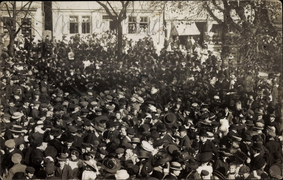 Photo Postcard Bad Hersfeld Hesse, Lullusfeuer at Lullusfest, monastery student Ernst Treusch