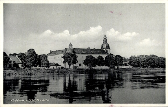 Postcard Kostrzyn nad Odrą Cüstrin Küstrin East Brandenburg, castle barracks